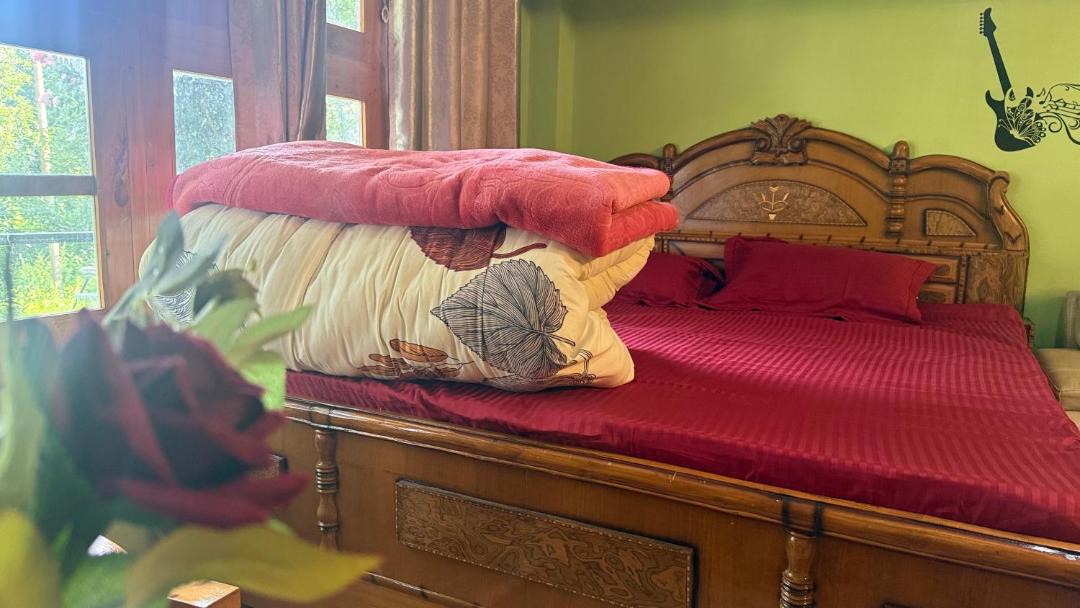 Photo of Bedroom in Kalpa