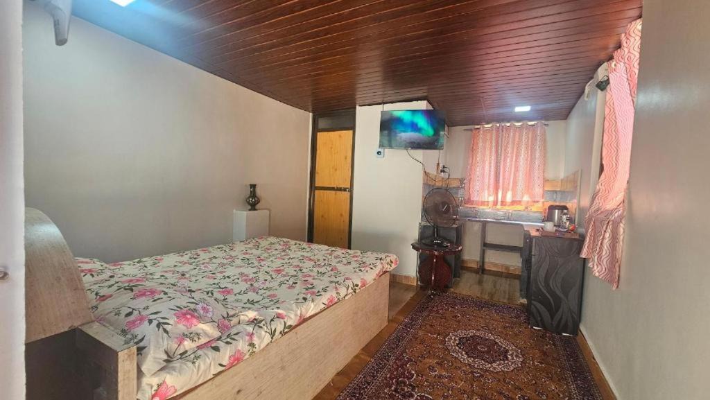Photo of Bedroom in Ratnagiri