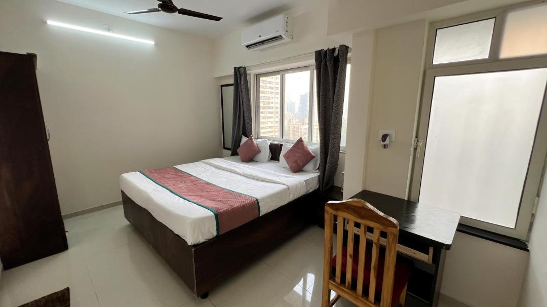 Photo of Bedroom in Malad East