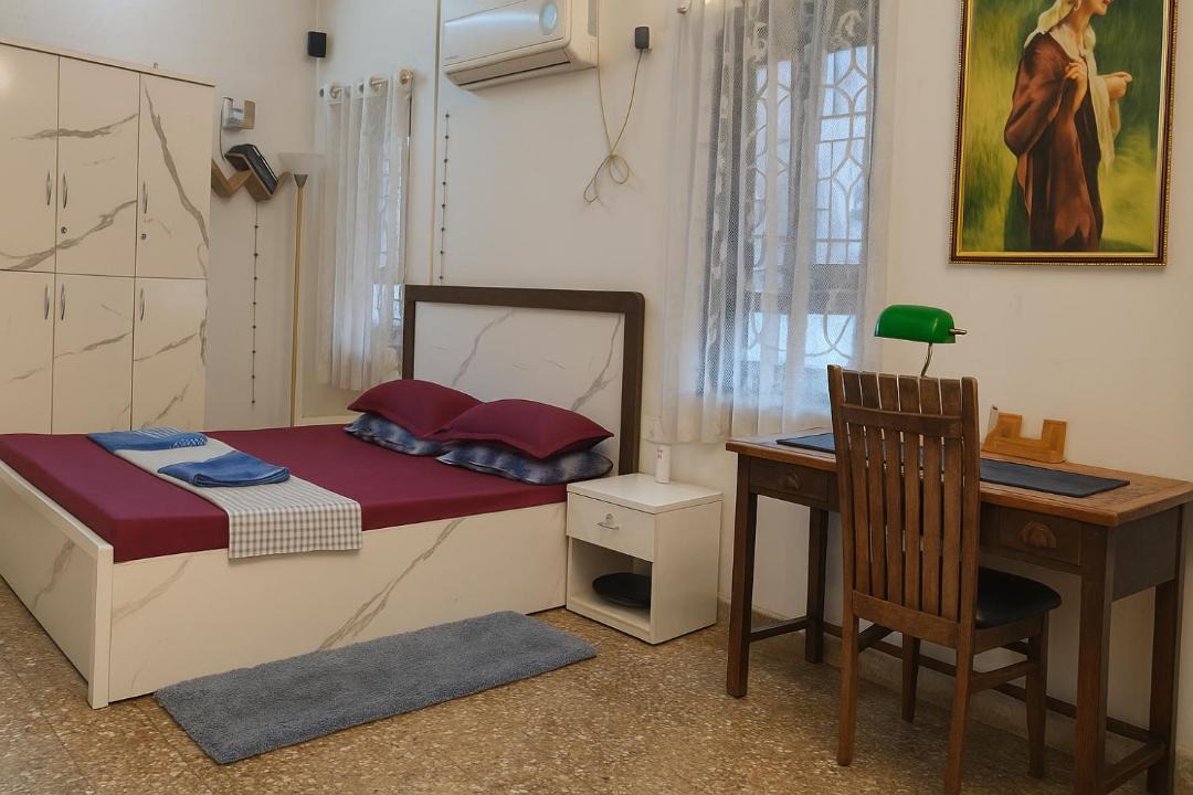 Photo of Bedroom in Deolali