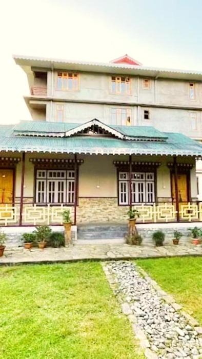 Photo of Others in Pelling
