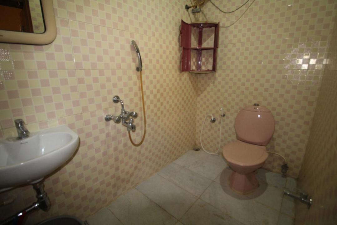 Photo of Bathroom in Peelamedu