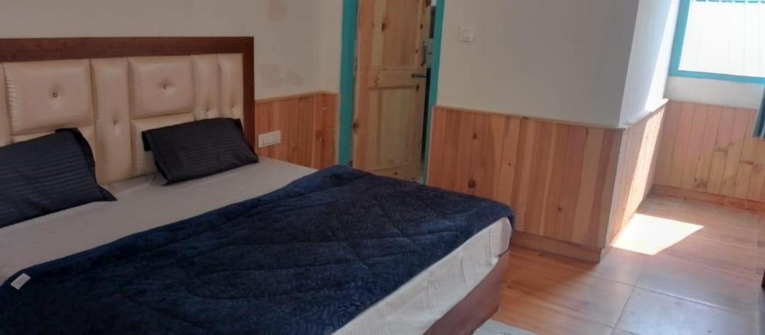 Photo of Bedroom in Tosh