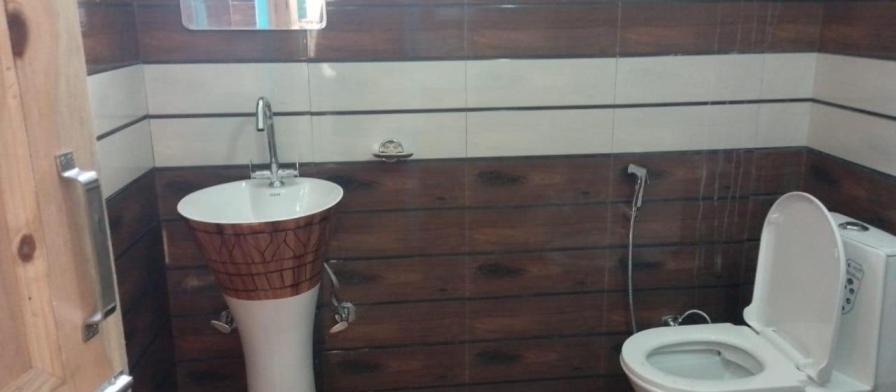 Photo of Bathroom in Tosh