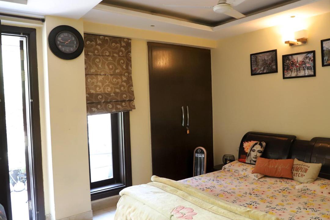 Photo of Bedroom in Defence Colony