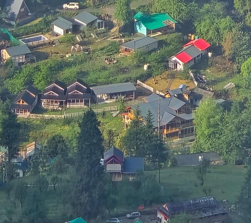 Photo of Buildings in Jibhi