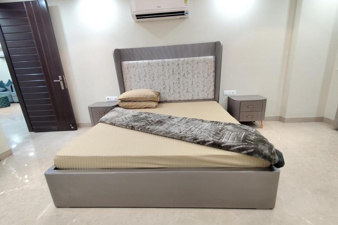 Photo of Bedroom in Dariyaganj