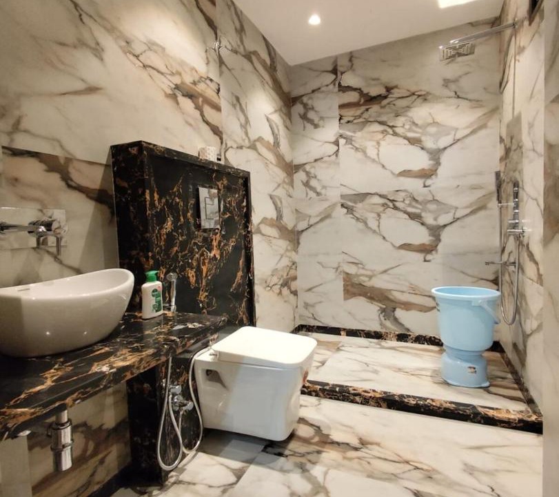 Photo of Bathroom in Dariyaganj