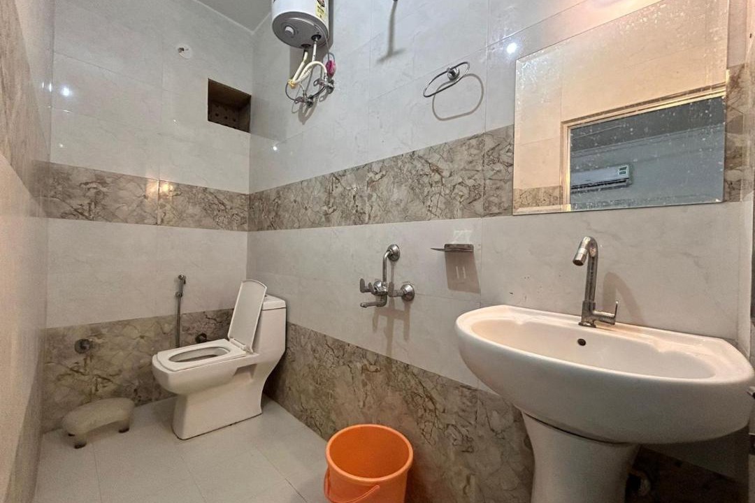 Photo of Bathroom in Amar Sagar Pol