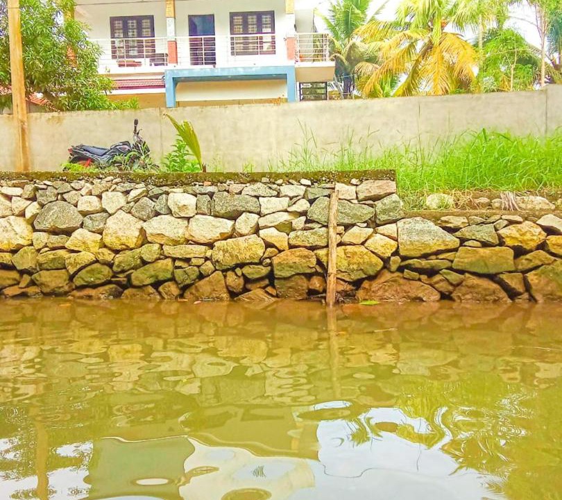 Photo of Others in Munroe Island
