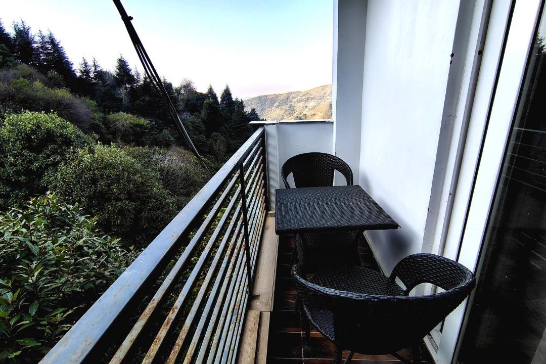 Photo of Patio Balcony in Chakrata