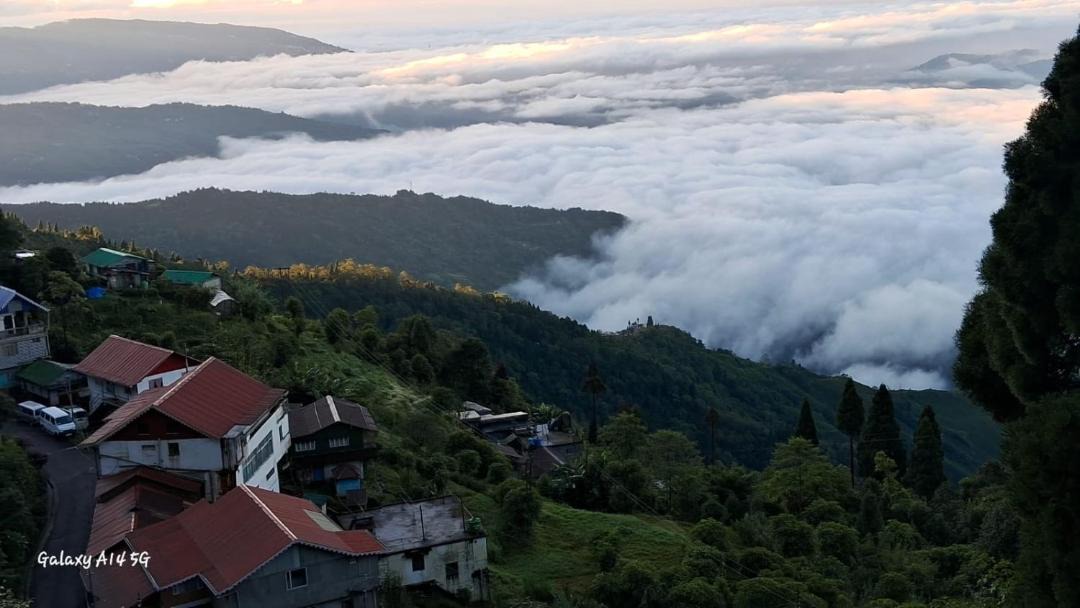 Photo of Others in Darjeeling