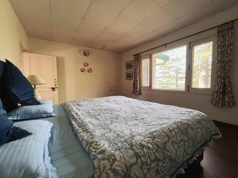 Photo of Bedroom in Chail