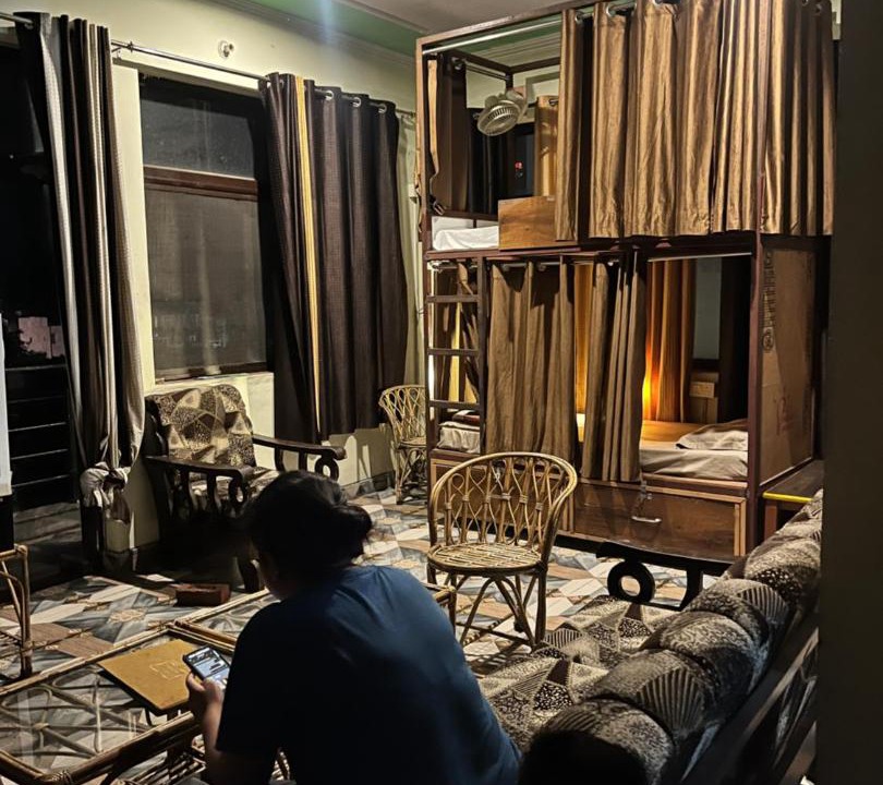 Photo of Livingroom in Tapovan