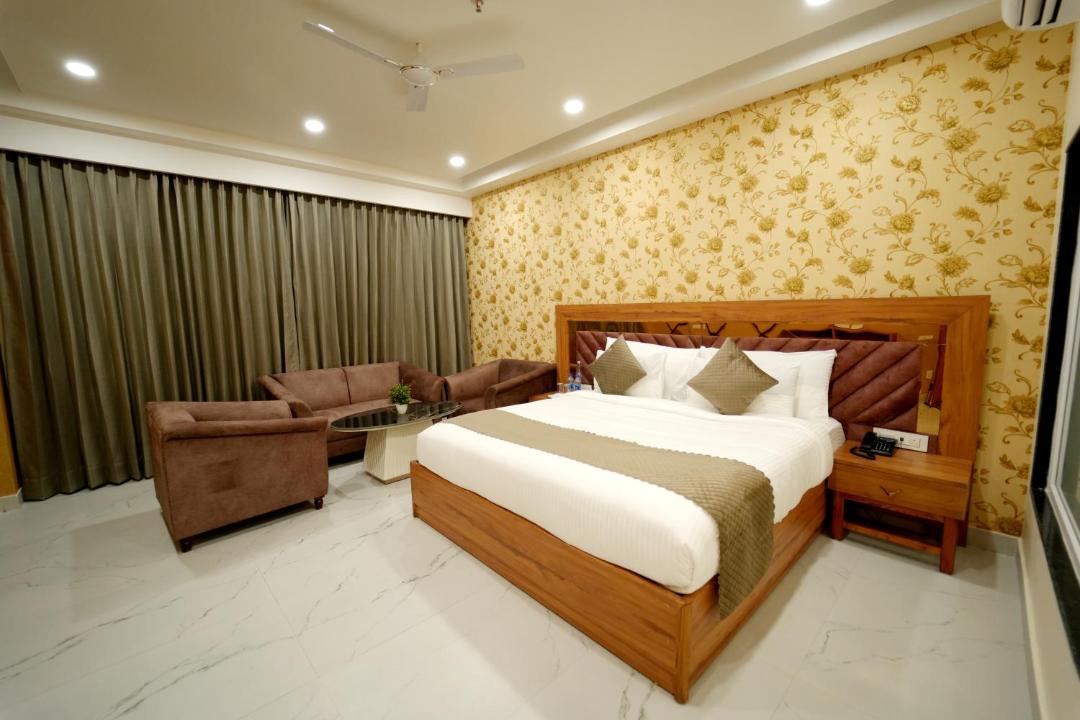 Photo of Bedroom in Bhagsu Nag