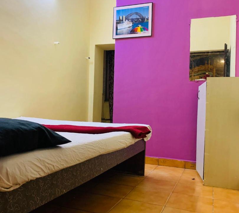Photo of Bedroom in Shivaji Nagar