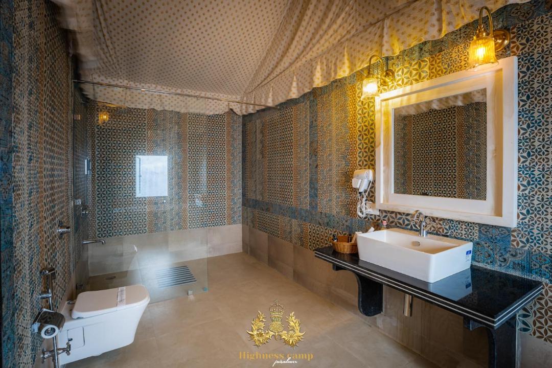 Photo of Bathroom in Kanoi