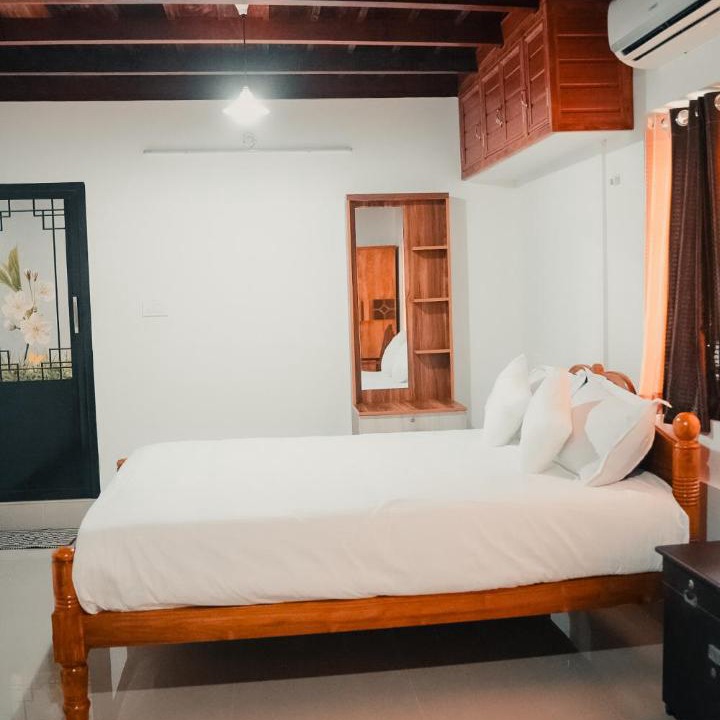 Photo of Bedroom in Hosdurg