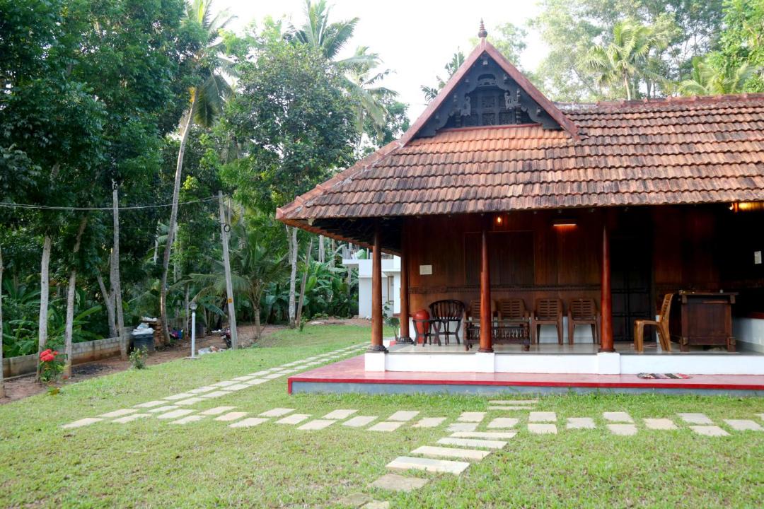 Photo of Others in Poovar