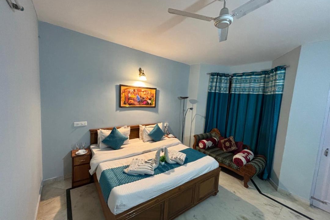 Photo of Bedroom in Dharampur