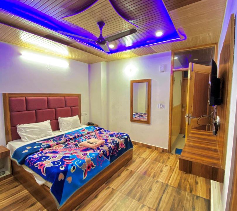 Photo of Bedroom in New Manali