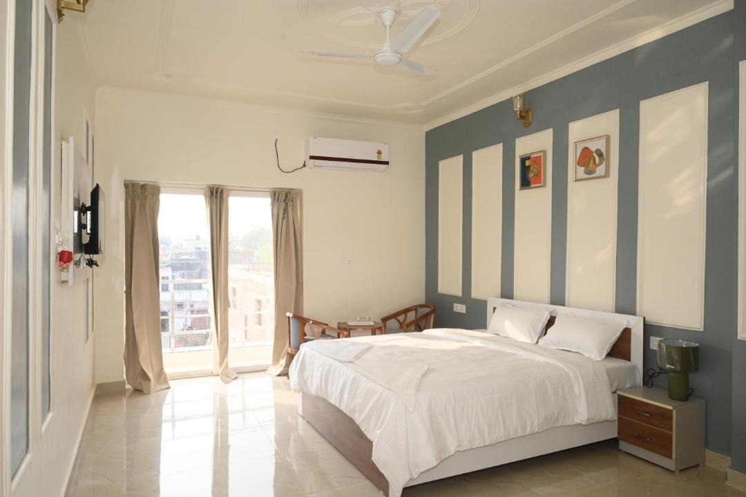 Photo of Bedroom in Bodh Gaya