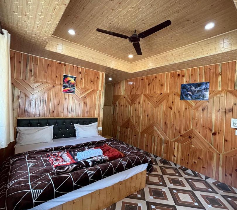 Photo of Bedroom in Kasol