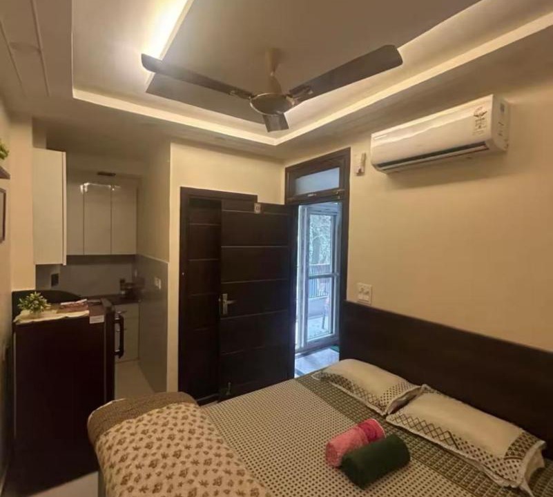 Photo of Bedroom in East of Kailash