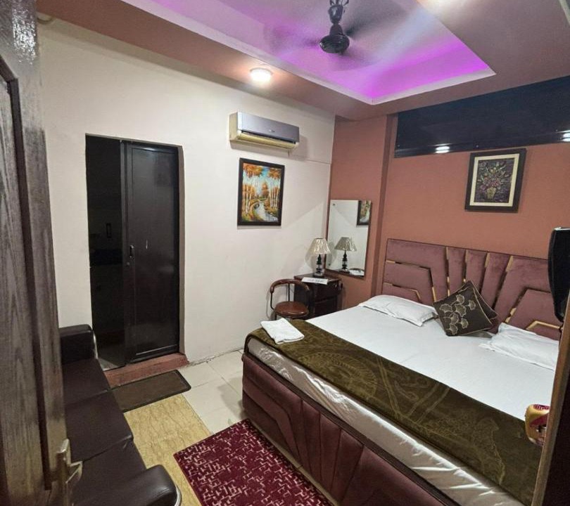 Photo of Bedroom in Pashim Vihar