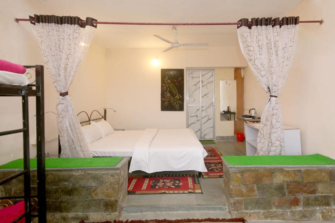 Photo of Bedroom in Khatia