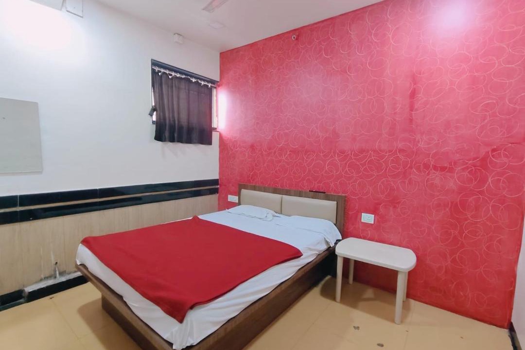 Photo of Bedroom in Central Pune