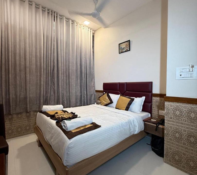 Photo of Bedroom in Malad West