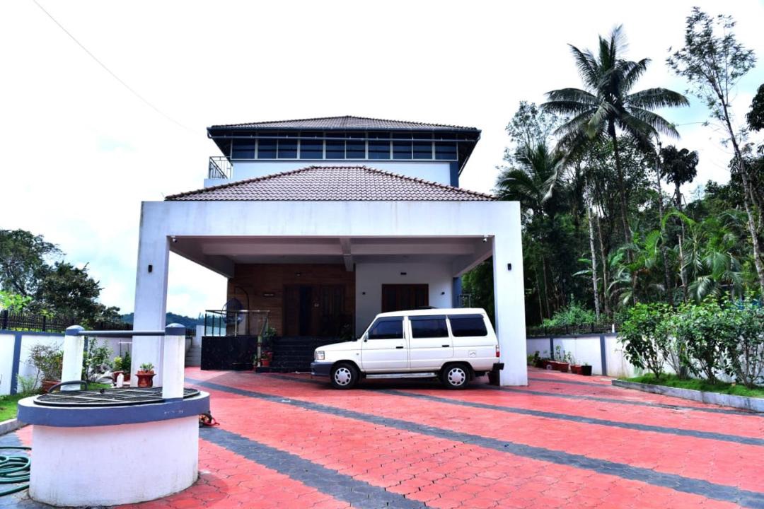 Photo of Others in Madikeri