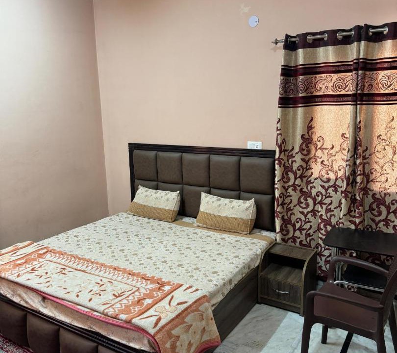 Photo of Bedroom in Manali