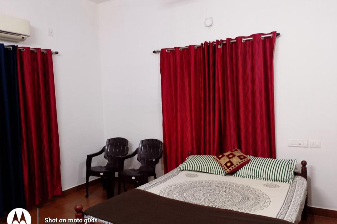 Photo of Bedroom in Irinjalakuda