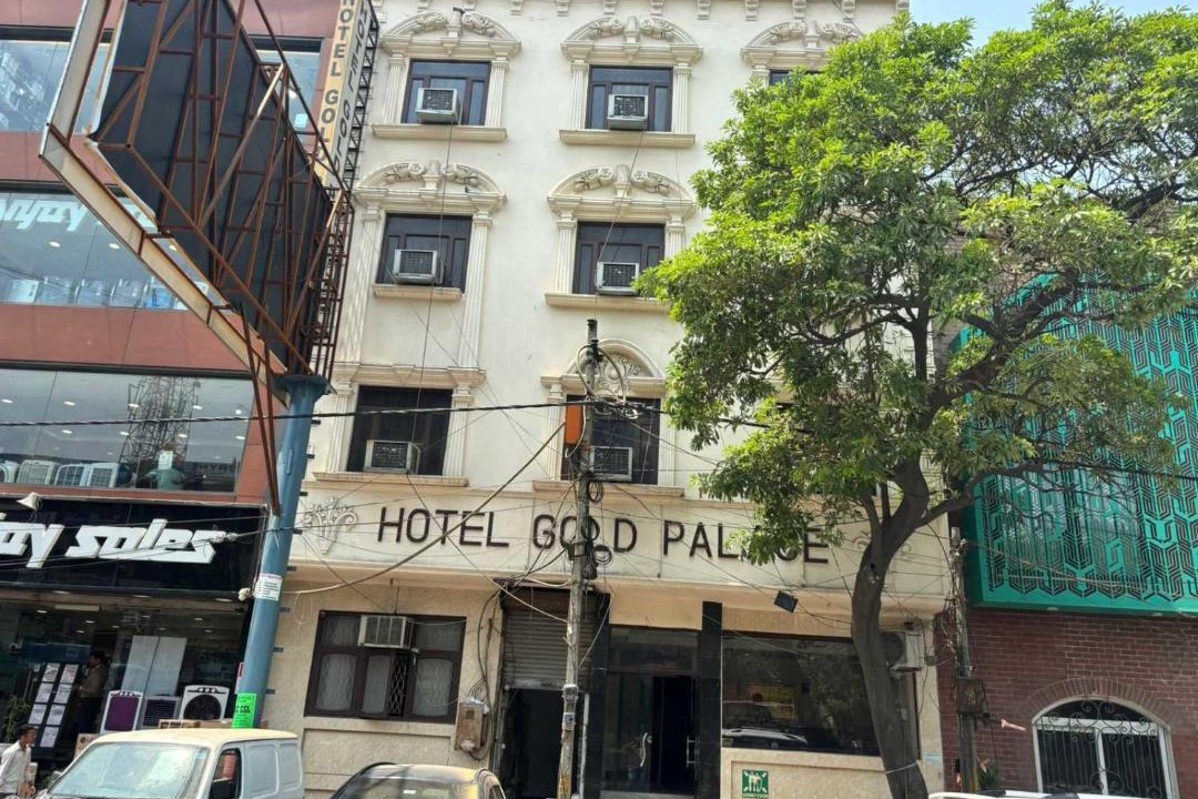Photo of Buildings in Karol Bagh
