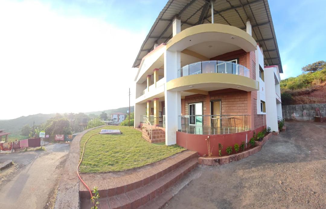 Photo of Others in Mahabaleshwar