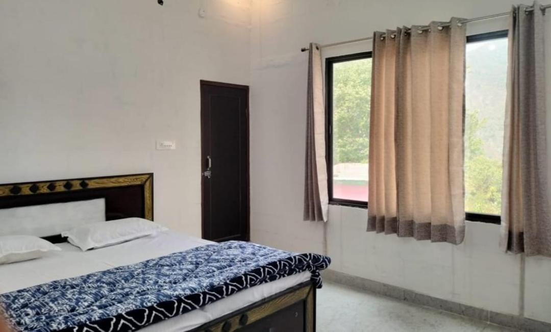 Photo of Bedroom in Chakrata