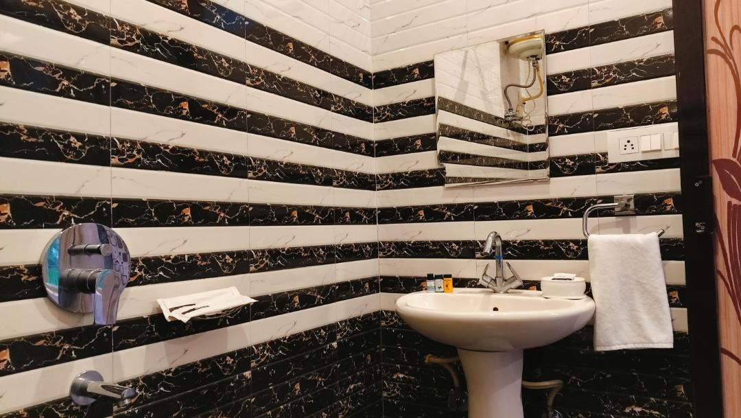 Photo of Bathroom in Bhagsu Nag