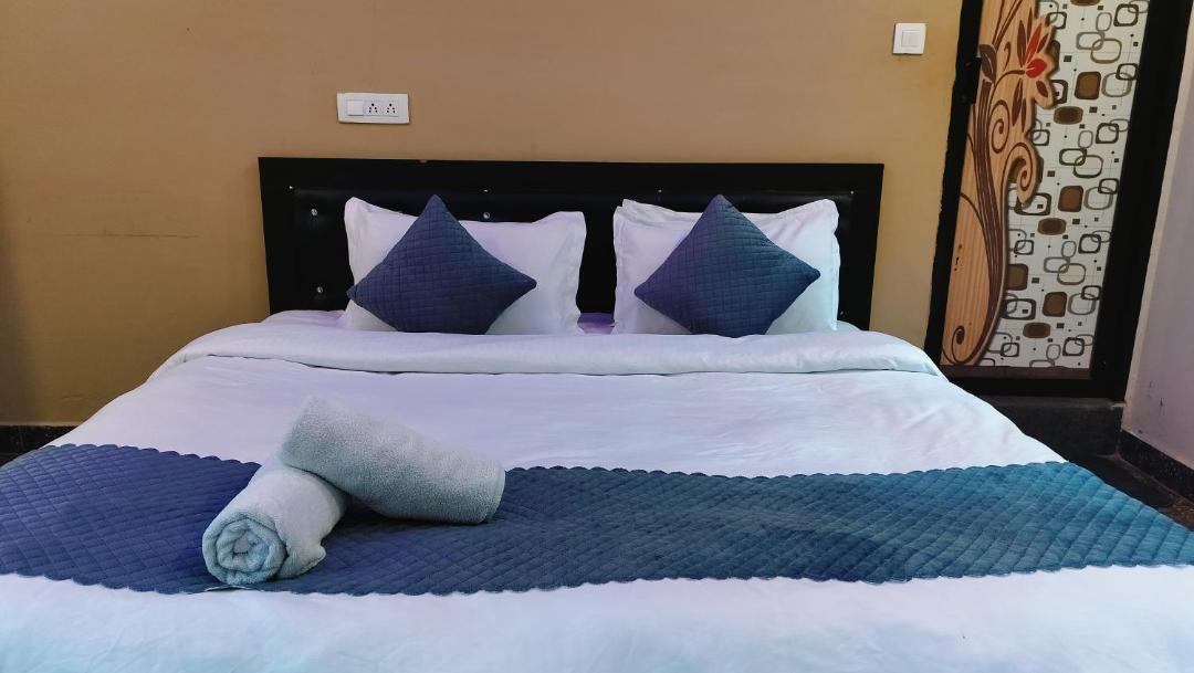 Photo of Bedroom in Bhagsu Nag
