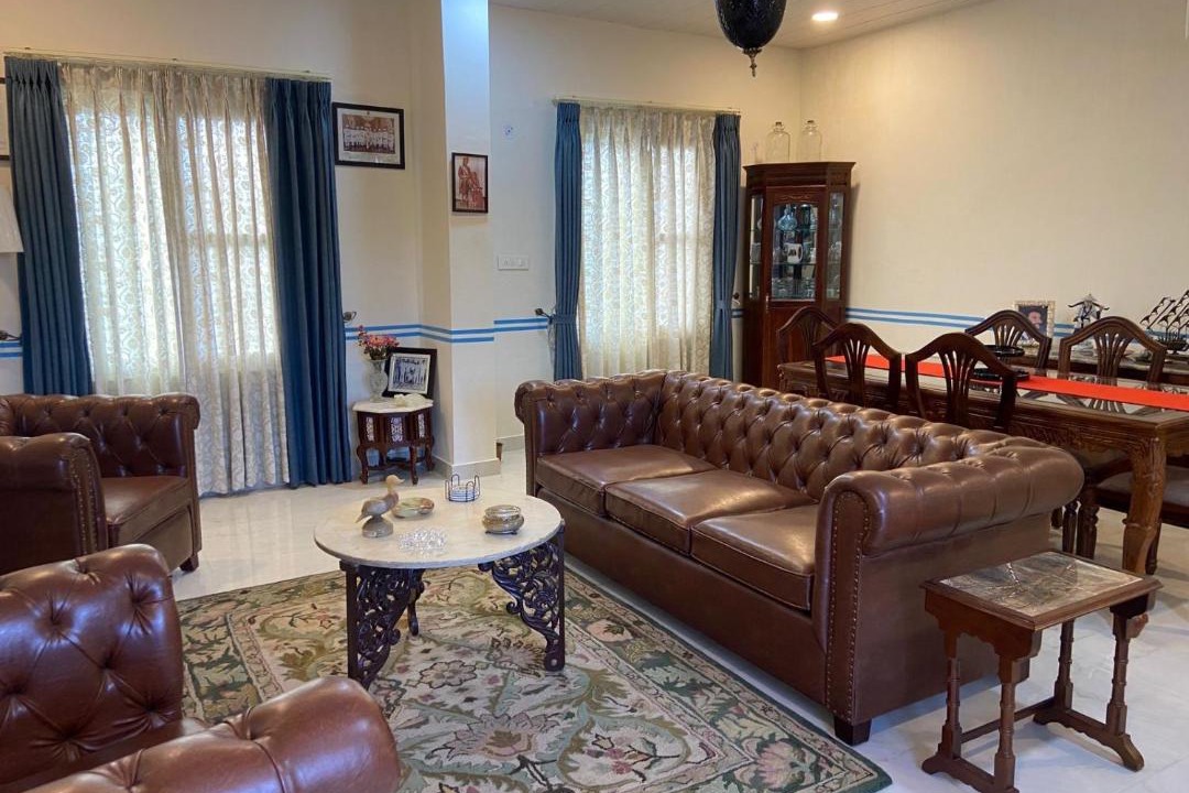 Photo of Livingroom in Pink City