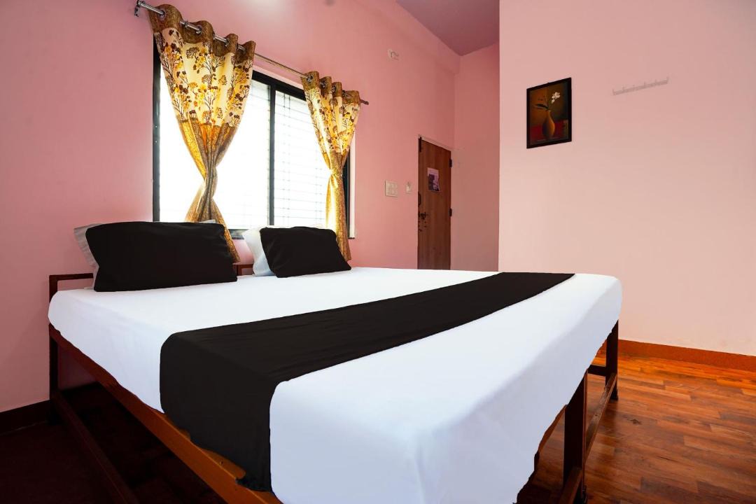 Photo of Bedroom in Hingana