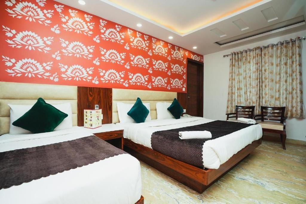 Photo of Bedroom in Karol Bagh