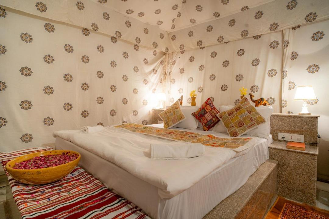 Photo of Bedroom in Amar Sagar Pol