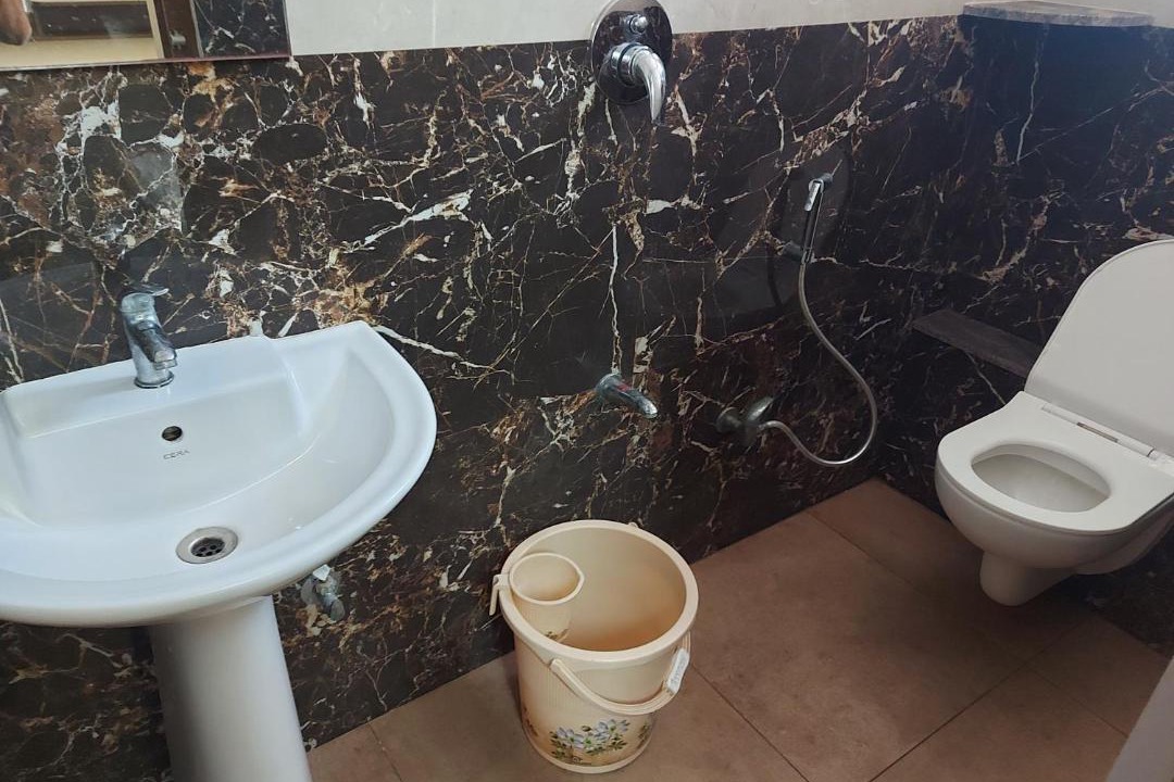 Photo of Bathroom in Kalasipalya