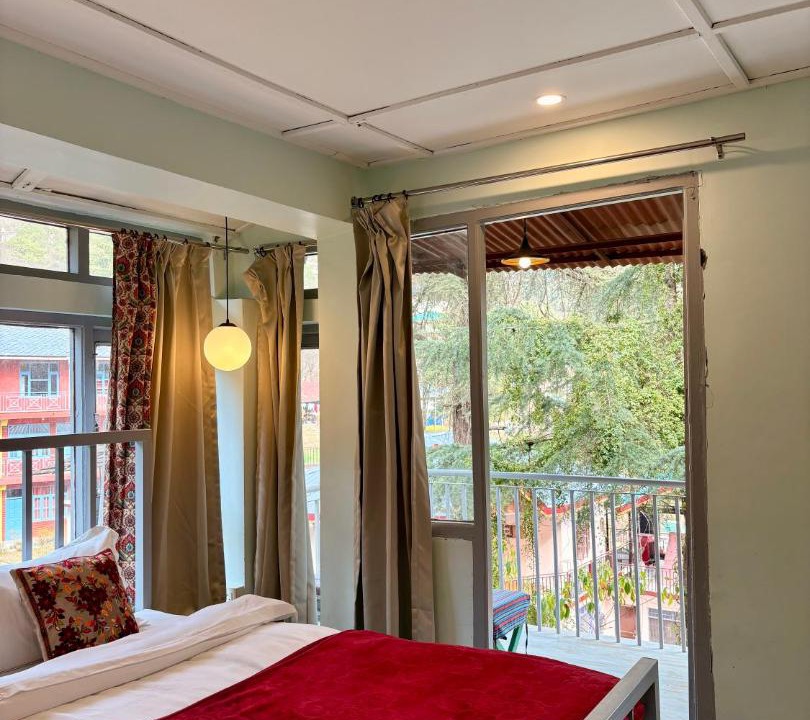 Photo of Bedroom in Bhagsu Nag