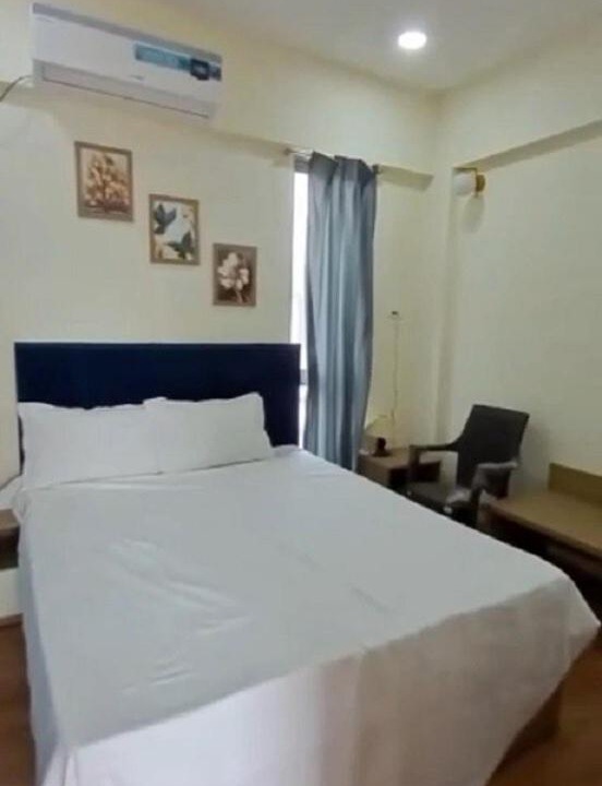 Photo of Bedroom in Pali