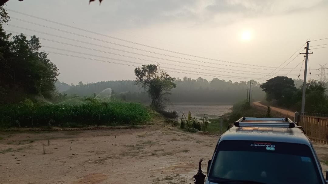 Photo of Others in Alur