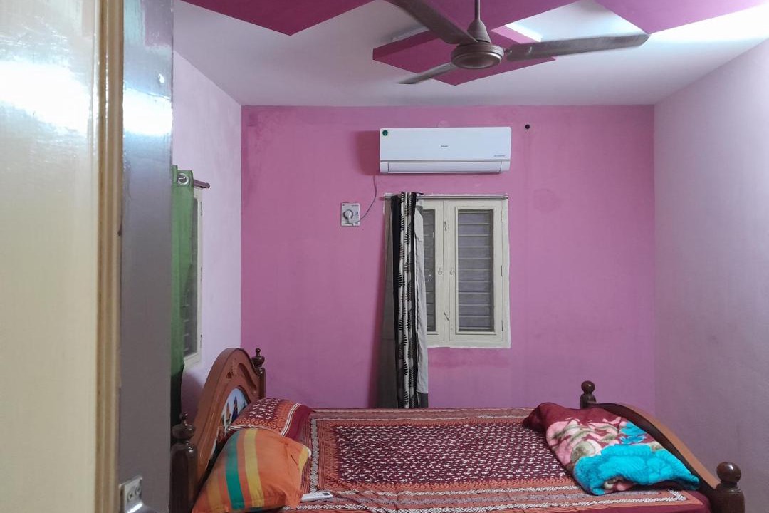 Photo of Bedroom in Tiruvannamalai