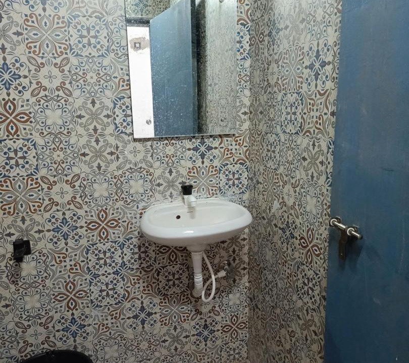 Photo of Bathroom in Alaparthi